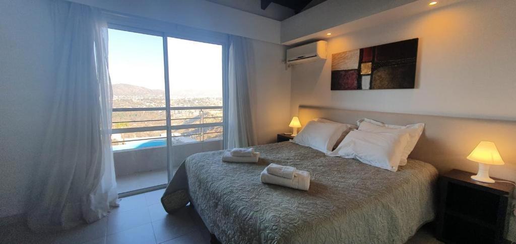 Hotel Ernestina Village & *